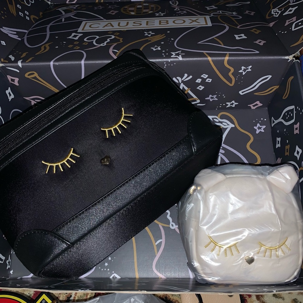Lionel Handbags Cat Makeup Bag Duo